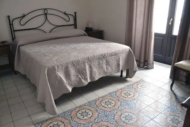 Tek Büyük Yataklı Oda, Balkon, Deniz Manzaralı