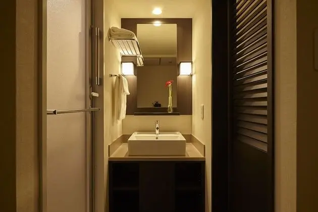 Standard Tek Büyük Yataklı Oda (Bathtub)