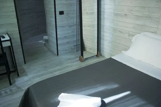 Tek Büyük veya İki Ayrı Yataklı Oda