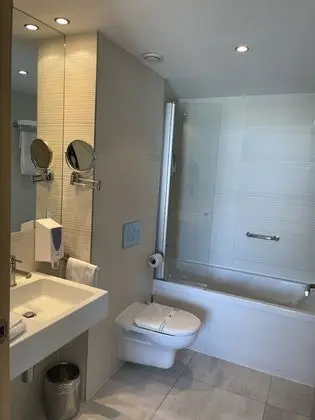 Family Üç Kişilik Oda, 2 Çift Kişilik Yatak