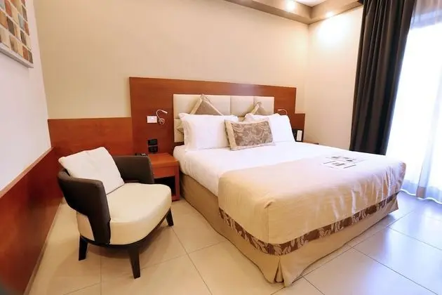 Comfort Oda, 1 Büyük (Queen) Boy Yatak, Sigara İçilmez, Balkon