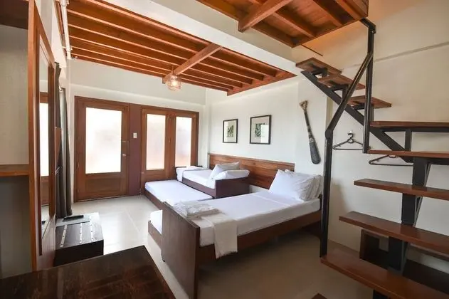 Family Oda, Okyanus Manzaralı (Stair Access only)