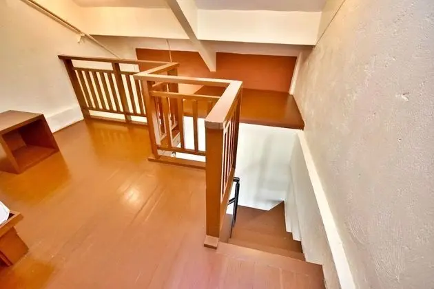 Family Oda (Stair Access only)