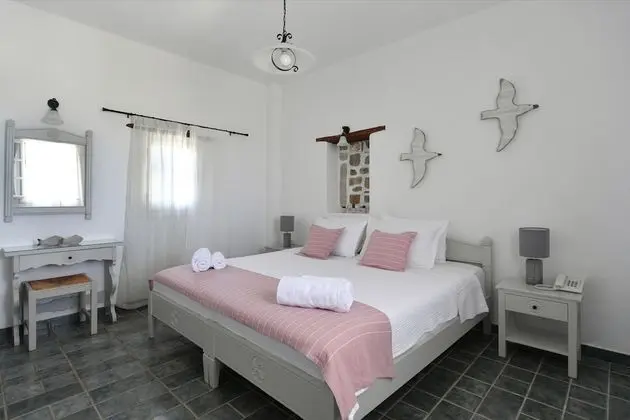 Stüdyo (3 Adults)