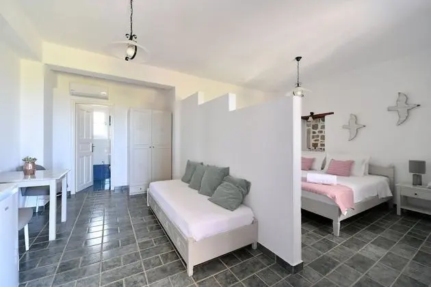 Stüdyo (3 Adults)