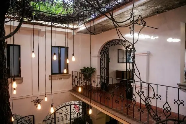 Master Suite Balcony 02