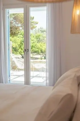 Comfort Tek Büyük veya İki Ayrı Yataklı Oda