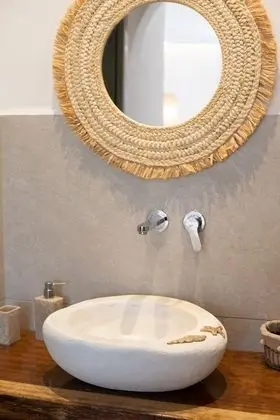 Comfort Tek Büyük veya İki Ayrı Yataklı Oda