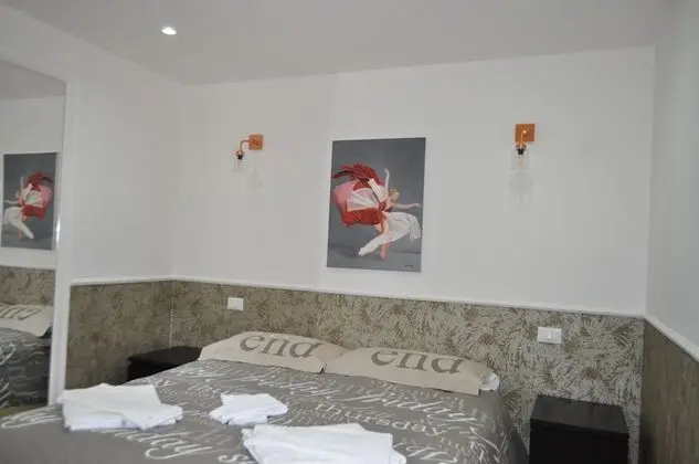 Standard Tek Büyük veya İki Ayrı Yataklı Oda, Engellilere Uygun