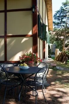 Kır Evi, 1 Büyük (Queen) Boy Yatak, Sigara İçilmez (Casina)