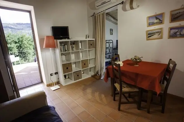 Ev, 1 Yatak Odası (Casa del Gelso)