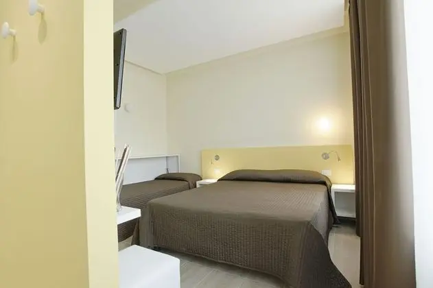Stüdyo (3 Adults)