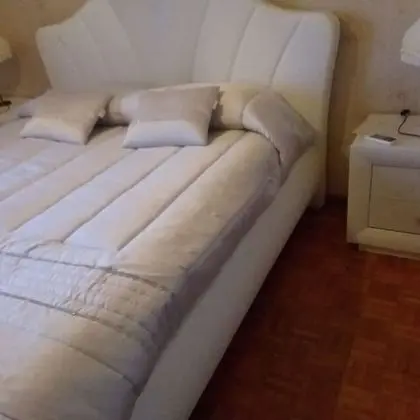 Üç Kişilik Oda, Ortak Banyo