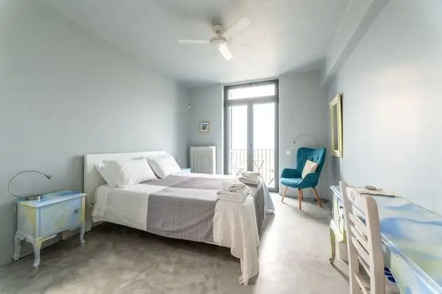 Design Tek Büyük veya İki Ayrı Yataklı Oda, Deniz Manzaralı