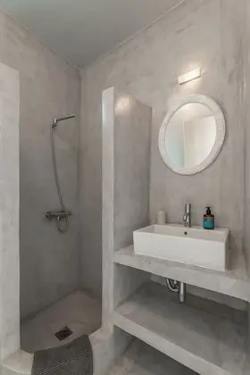 Design Tek Büyük veya İki Ayrı Yataklı Oda, Deniz Manzaralı