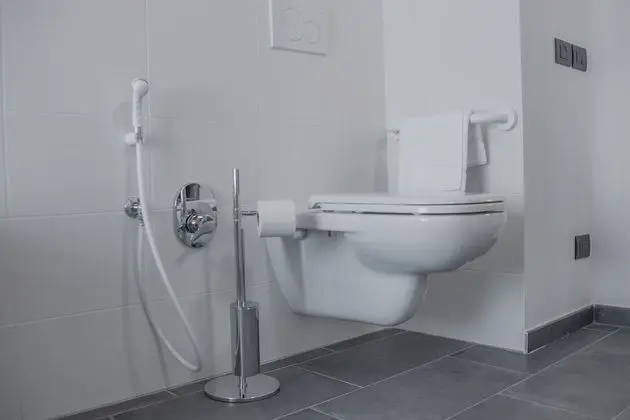 Tek Kişilik Oda, 1 Tek Kişilik Yatak, Sigara İçilmez, Ortak Banyo