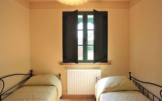 Apart Daire, 2 Yatak Odası (1A)