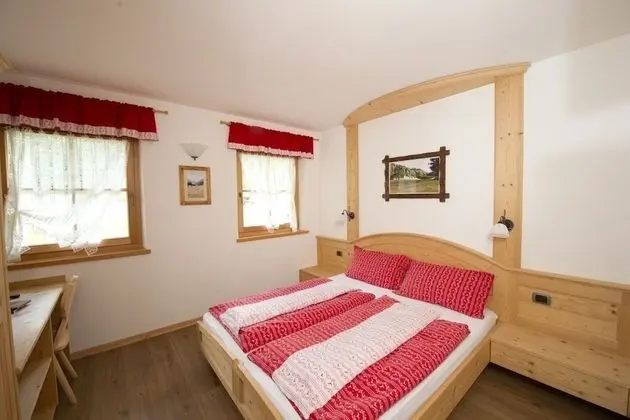 Tek Büyük Yataklı Oda, Dağ Manzaralı