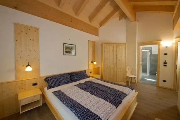 Tek Büyük Yataklı Oda, Dağ Manzaralı