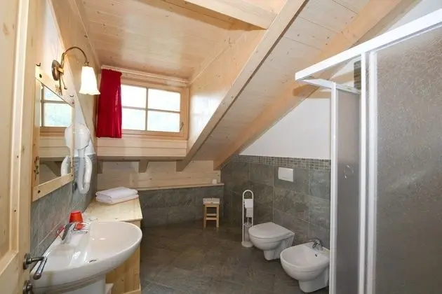 Tek Büyük Yataklı Oda, Dağ Manzaralı