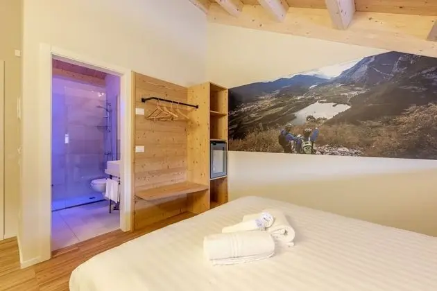 Tek Büyük Yataklı Oda (Essential)