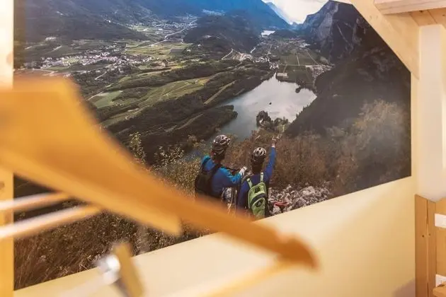 Tek Büyük Yataklı Oda (Essential)