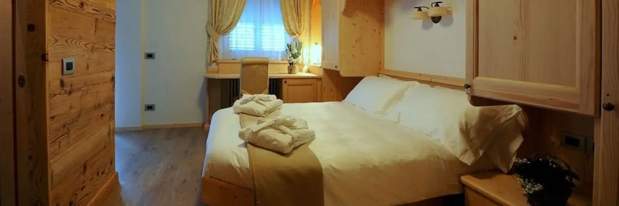 Deluxe Tek Büyük veya İki Ayrı Yataklı Oda