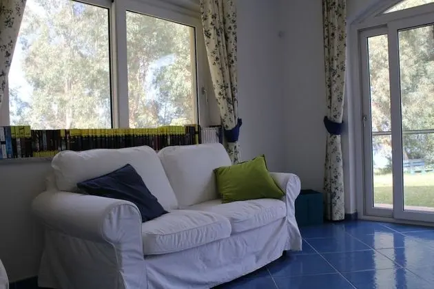 Tek Büyük veya İki Ayrı Yataklı Oda, Banyolu/Duşlu, Kule