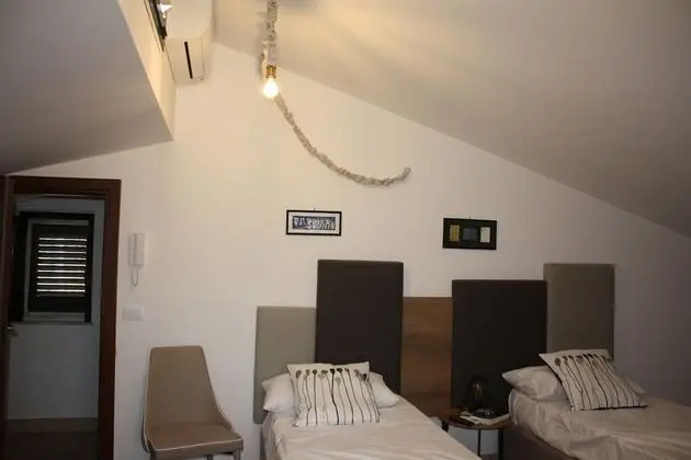 Dört Kişilik Oda, Teras