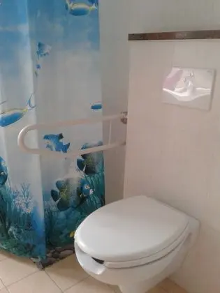 Üç Kişilik Oda, Engellilere Uygun