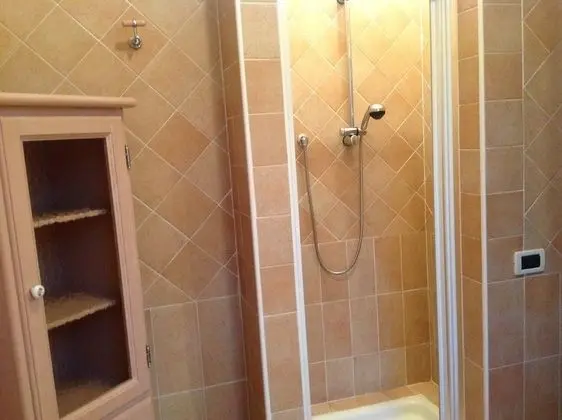 Basic Tek Kişilik Oda, Tepe Manzaralı (Lobau)