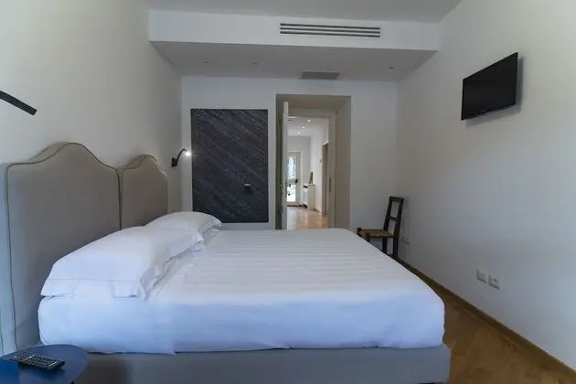 Standard Tek Büyük veya İki Ayrı Yataklı Oda, Banyolu/Duşlu