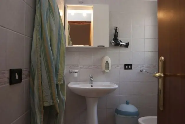 Economy Dört Kişilik Oda