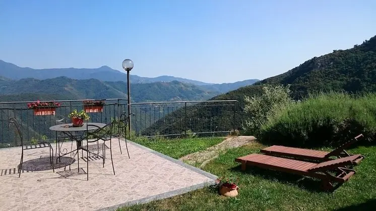 Apart Daire, Bahçeli (Riccio)