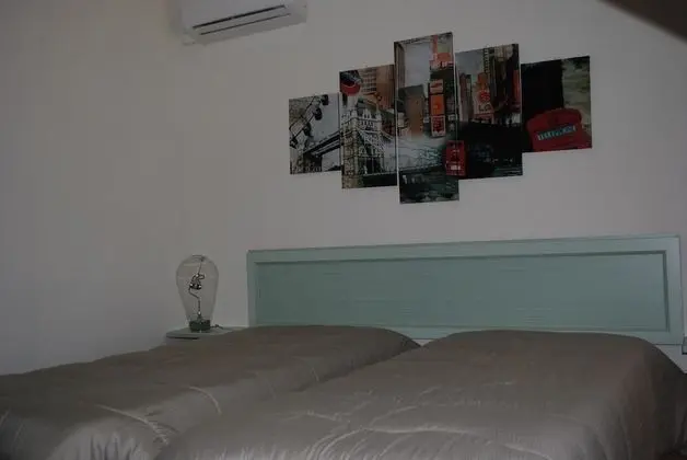 Basic İki Ayrı Yataklı Oda