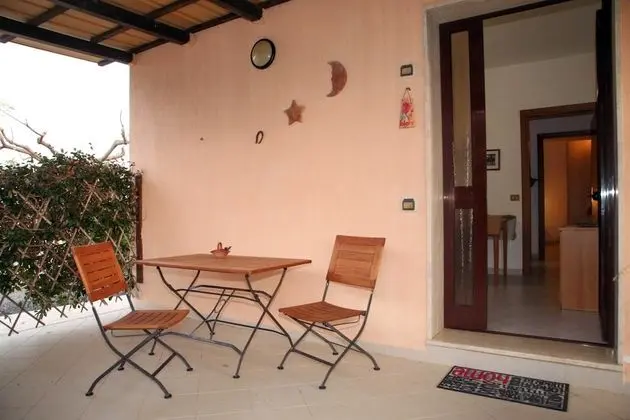 Classic Apart Daire, 1 Yatak Odası, Veranda, Avlu Manzaralı