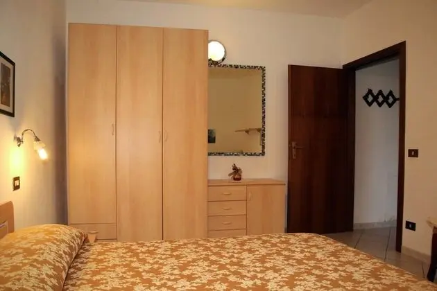 Classic Apart Daire, 1 Yatak Odası, Veranda, Avlu Manzaralı