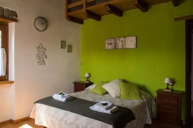 Classic Tek Büyük veya İki Ayrı Yataklı Oda, Bahçe Manzaralı