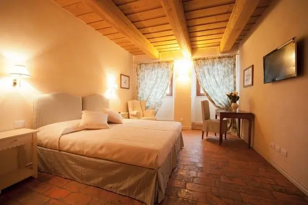 Tek Büyük veya İki Ayrı Yataklı Oda