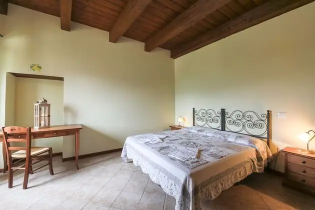 Family Oda, Bağlantılı Odalar, Tepe Manzaralı (Uva)