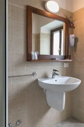 Family Oda, Bağlantılı Odalar, Tepe Manzaralı (Uva)