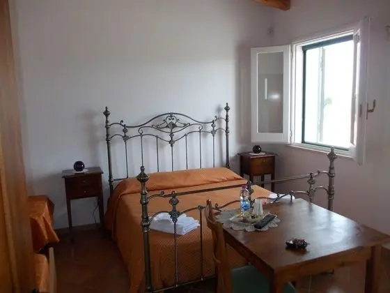 Standard Dört Kişilik Oda