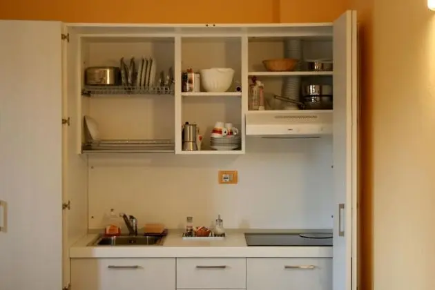 Family Oda, Küçük Mutfak, Bahçe Manzaralı