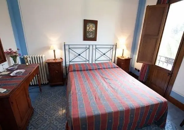 Classic Üç Kişilik Oda