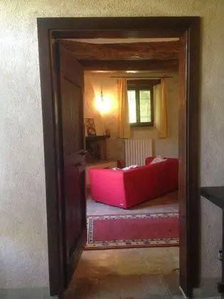 Kır Evi, 6 Yatak Odası, Tepe Manzaralı, Bahçeli