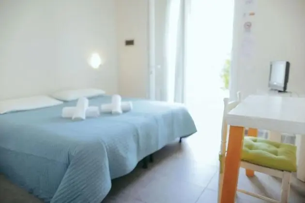 Standard Tek Büyük Yataklı Oda, Özel Banyo, Bahçe Manzaralı