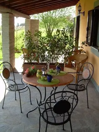 Apart Daire, 2 Yatak Odası, Tepe Manzaralı, Zemin Kat