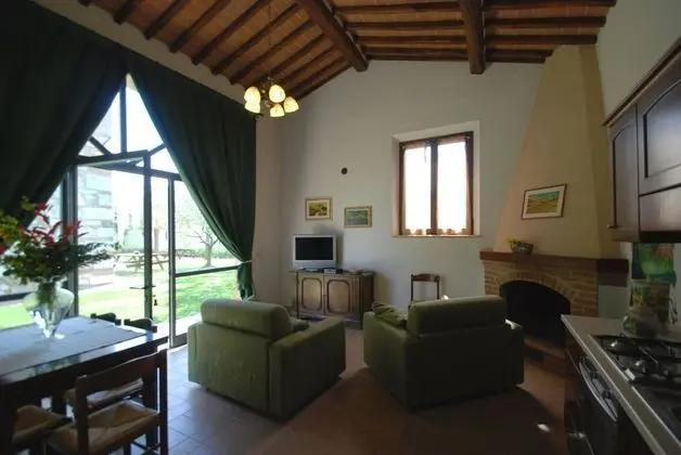 Panoramic Apart Daire, 2 Yatak Odası, Havuz Manzaralı