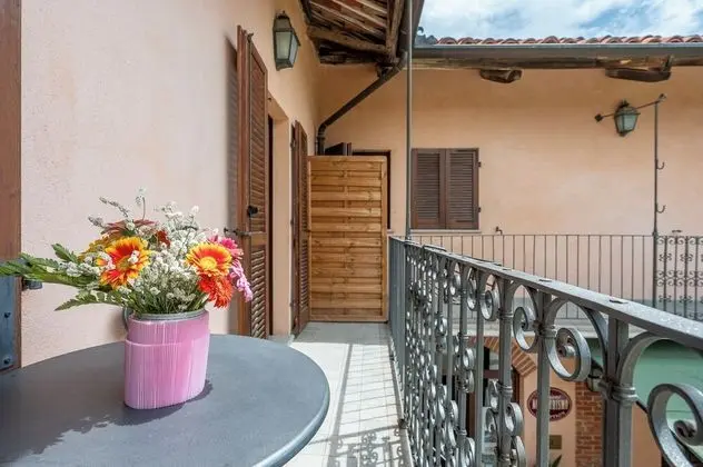 Comfort Tek Büyük Yataklı Oda, Balkon, Tepe Manzaralı