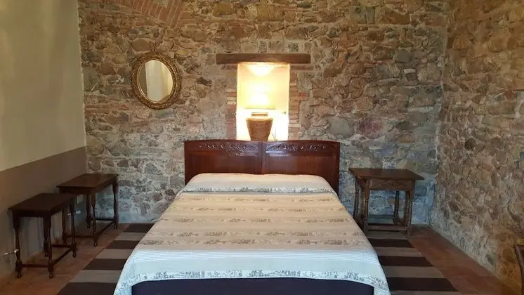 Üç Kişilik Oda, Bahçe Manzaralı